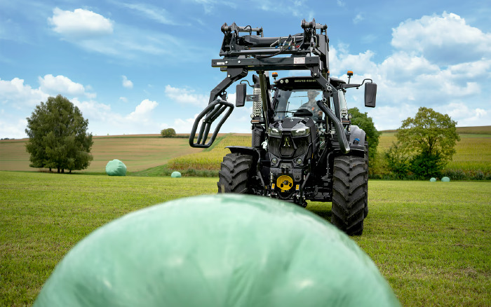 Series-6-with-Front-Loader---Field.jpg_7_11zon