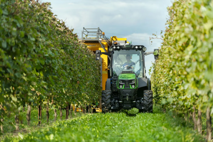deutz-fahr-5-df-ds-dv-ttv_6.jpg_4_11zon